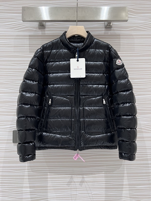 Moncler Acorus Lightweight Down Jacket – Black