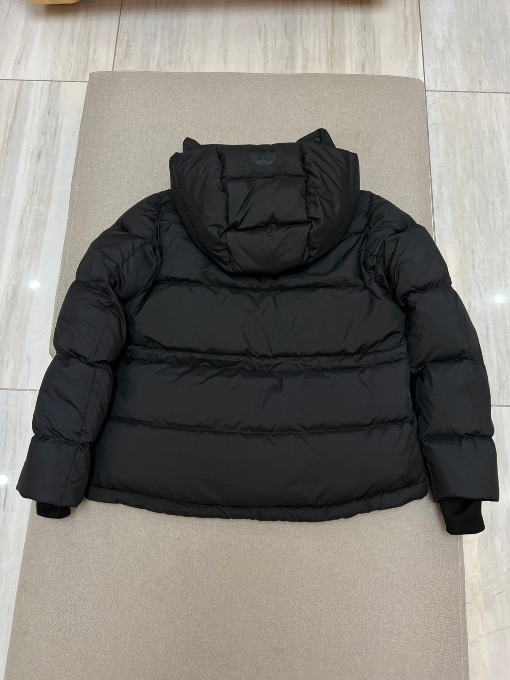 lululemon Wunder Puff Hooded Puffer Jacket – Black