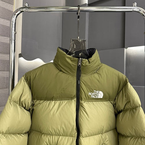 The North Face ’90s-Inspired Puffer Jacket | Olive Green