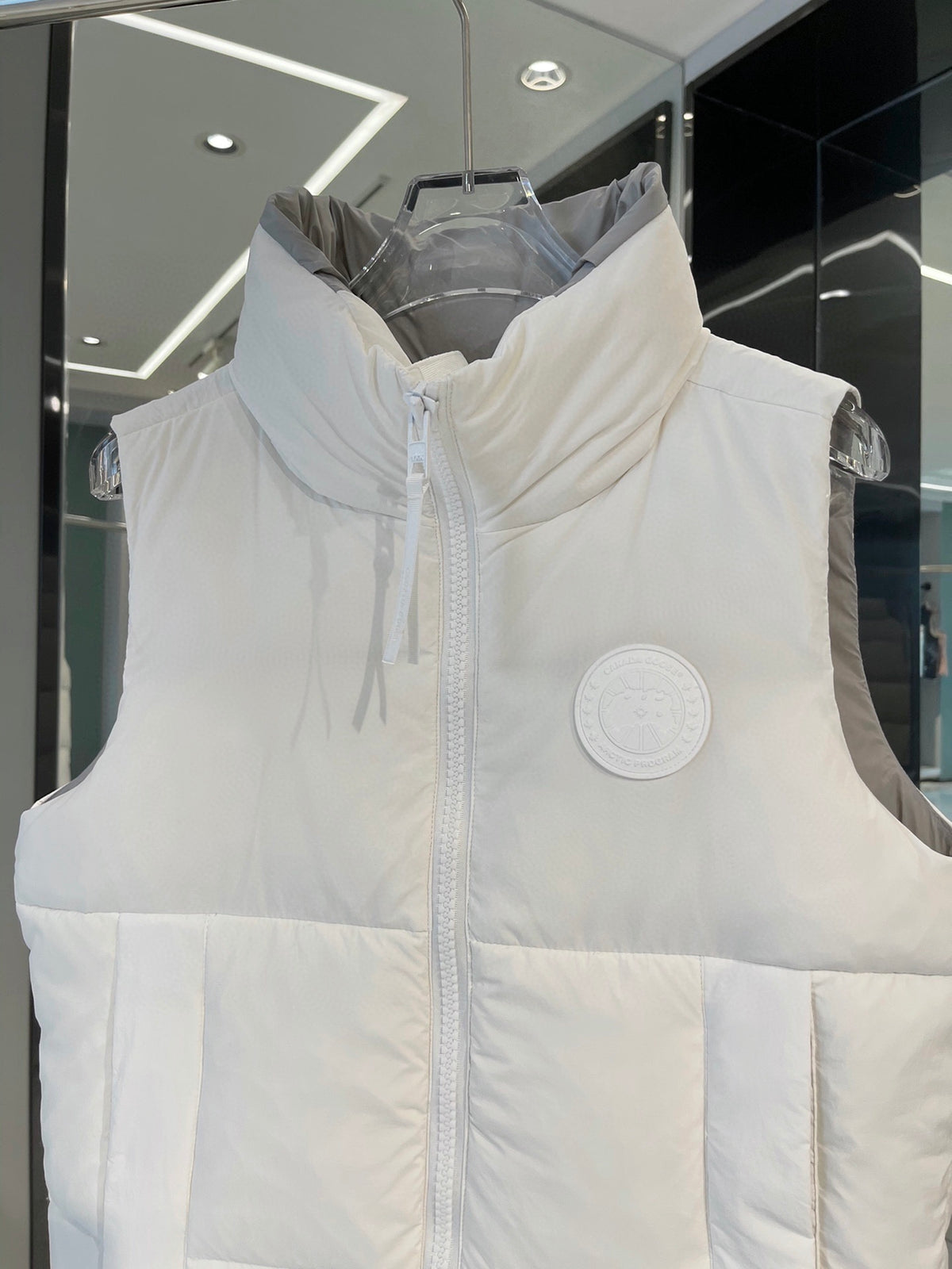 Canada Goose Down Vest – White
